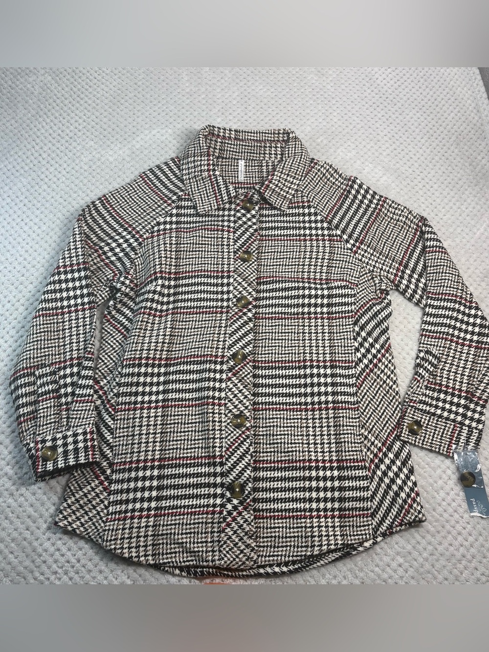 NWT Passports Women’s Medium Collared Button Up Plaid Jacket